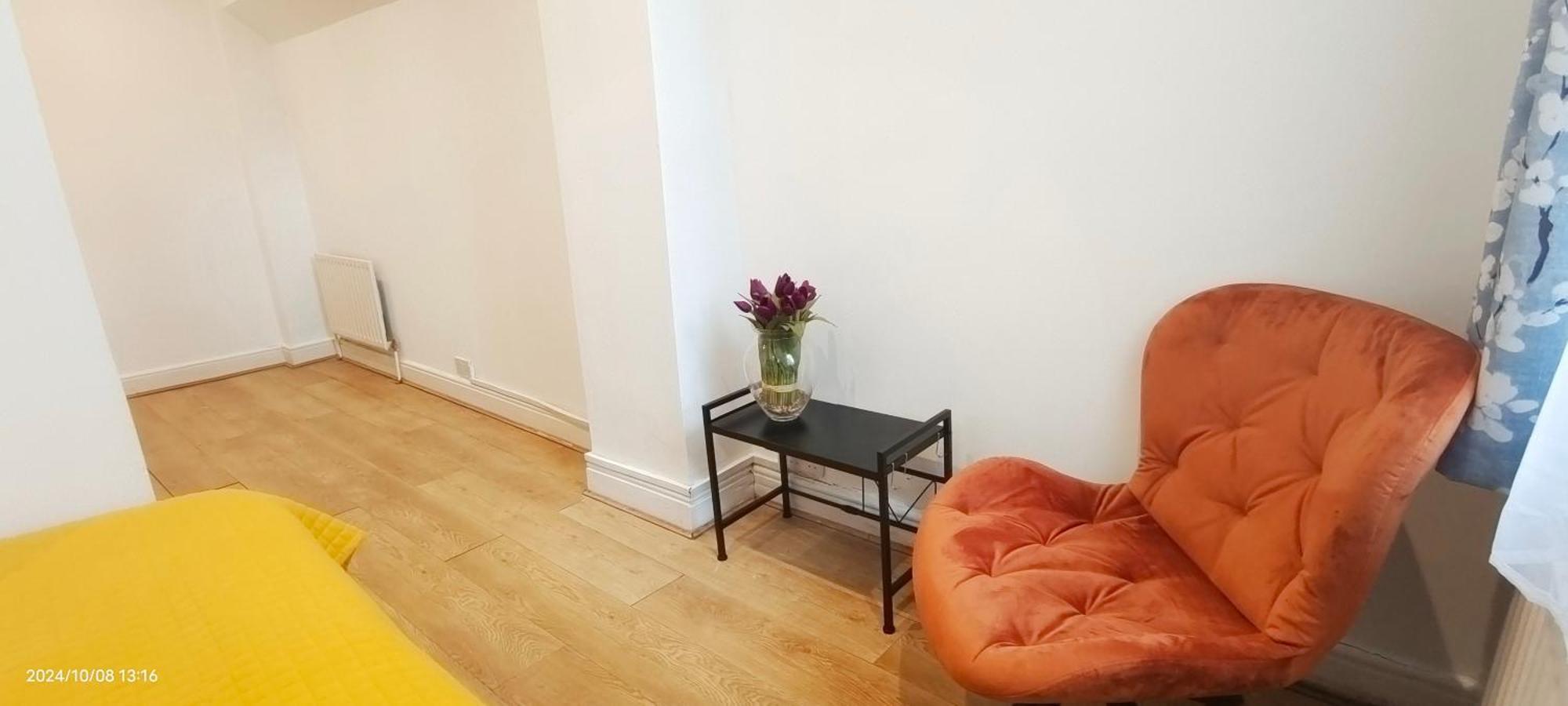 Blossom Apartment With Garden Londres Exterior foto